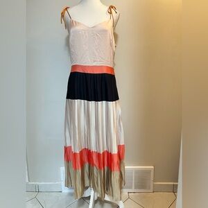 Banana Republic Pleated Maxi Dress Colorblock Silk Feel Tie Strap Size 6